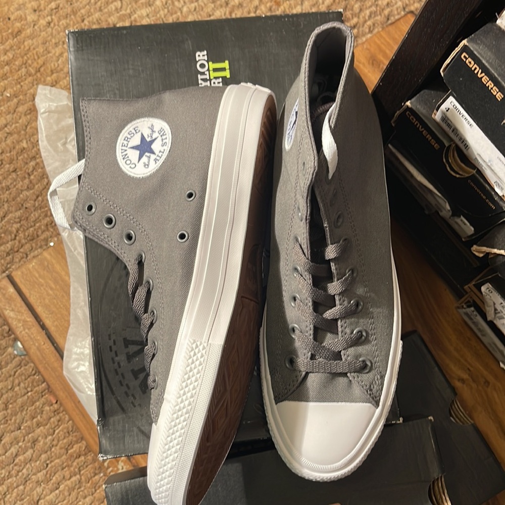 Authentic Grey  converse - Picture 2 of 12